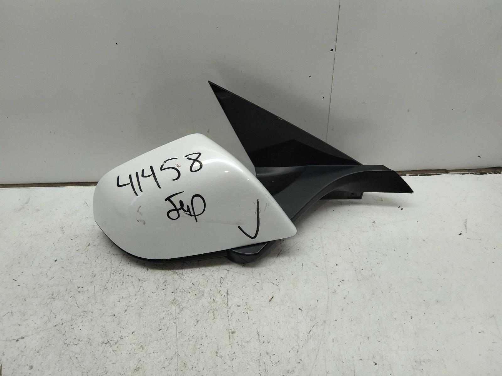 View Auto part Right Door Mirror Tesla Model 3 2022