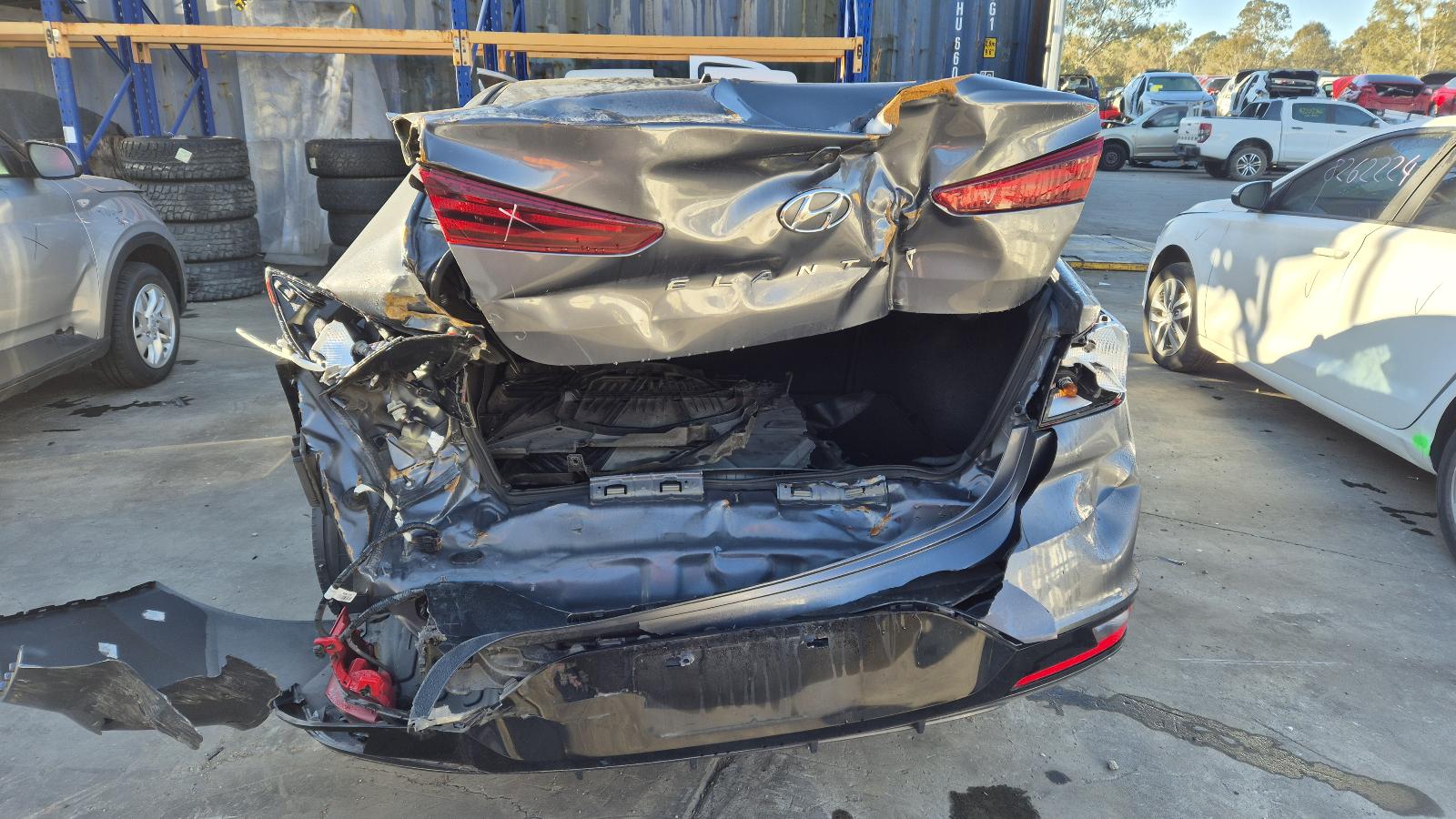 2019 Hyundai Elantra Right Front Door View Auto part Right Front Door Hyundai Elantra 2019
