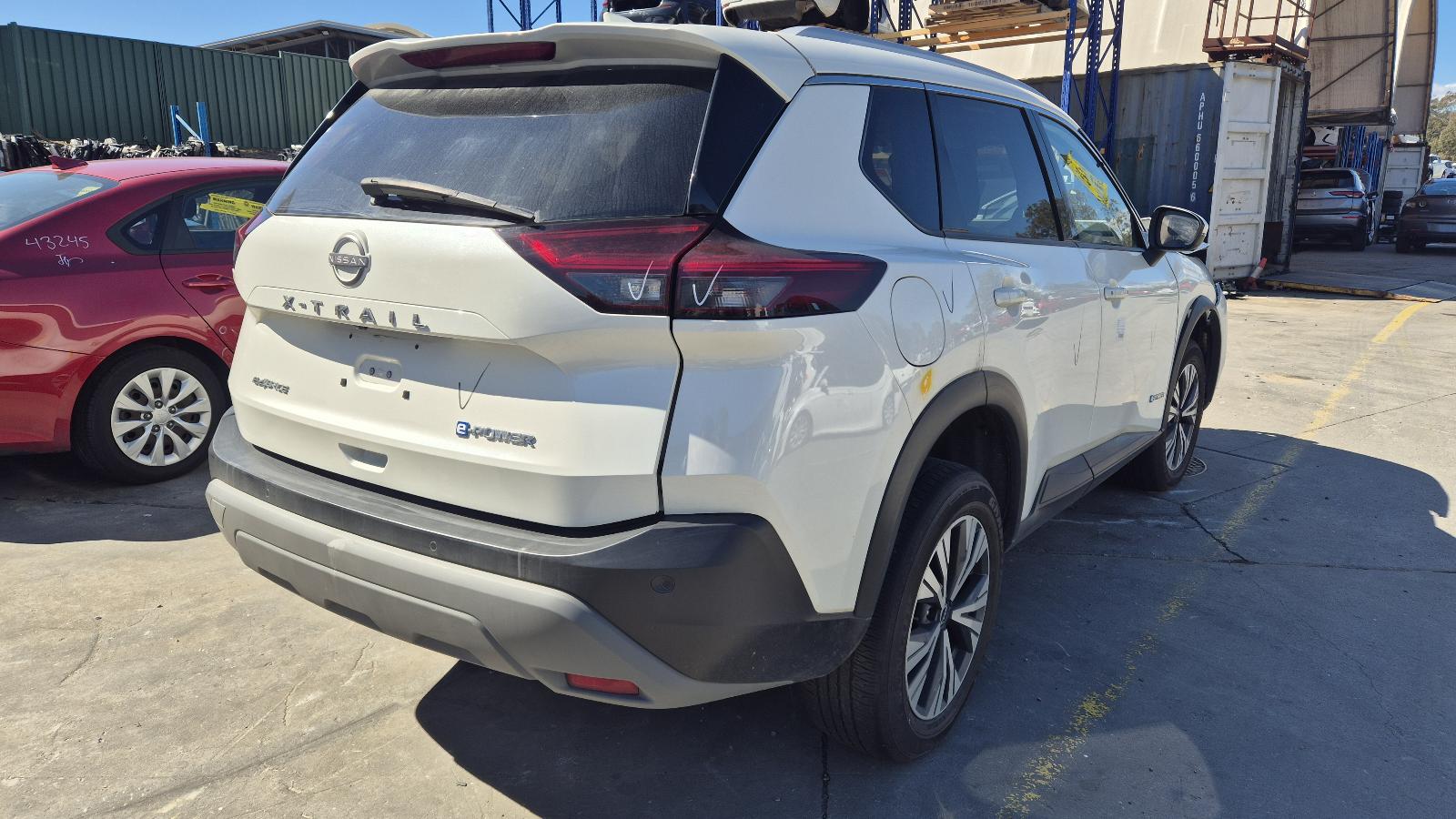 View Auto part Right Rear Door Sliding Nissan Xtrail 2024
