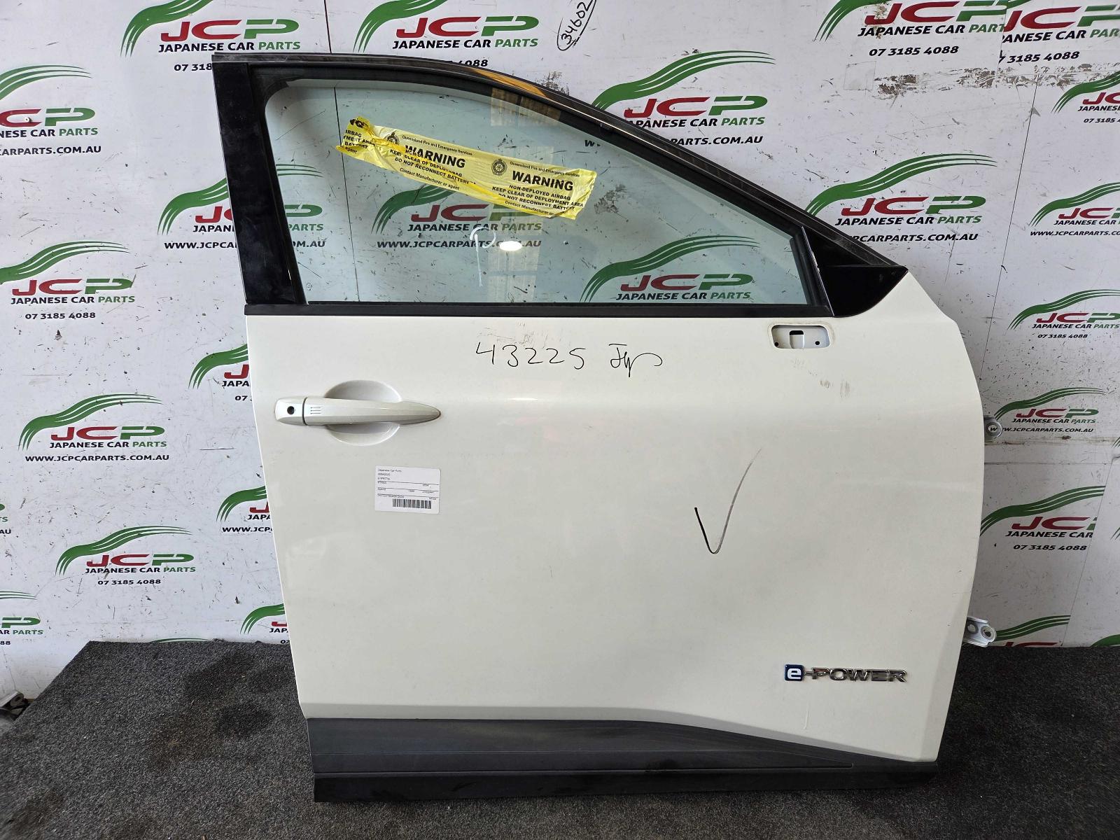 View Auto part Right Front Door Nissan Xtrail 2024