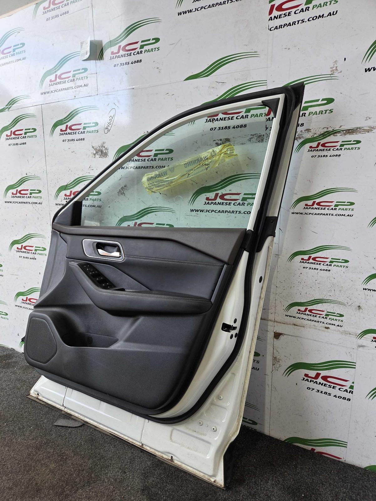View Auto part Right Front Door Nissan Xtrail 2024