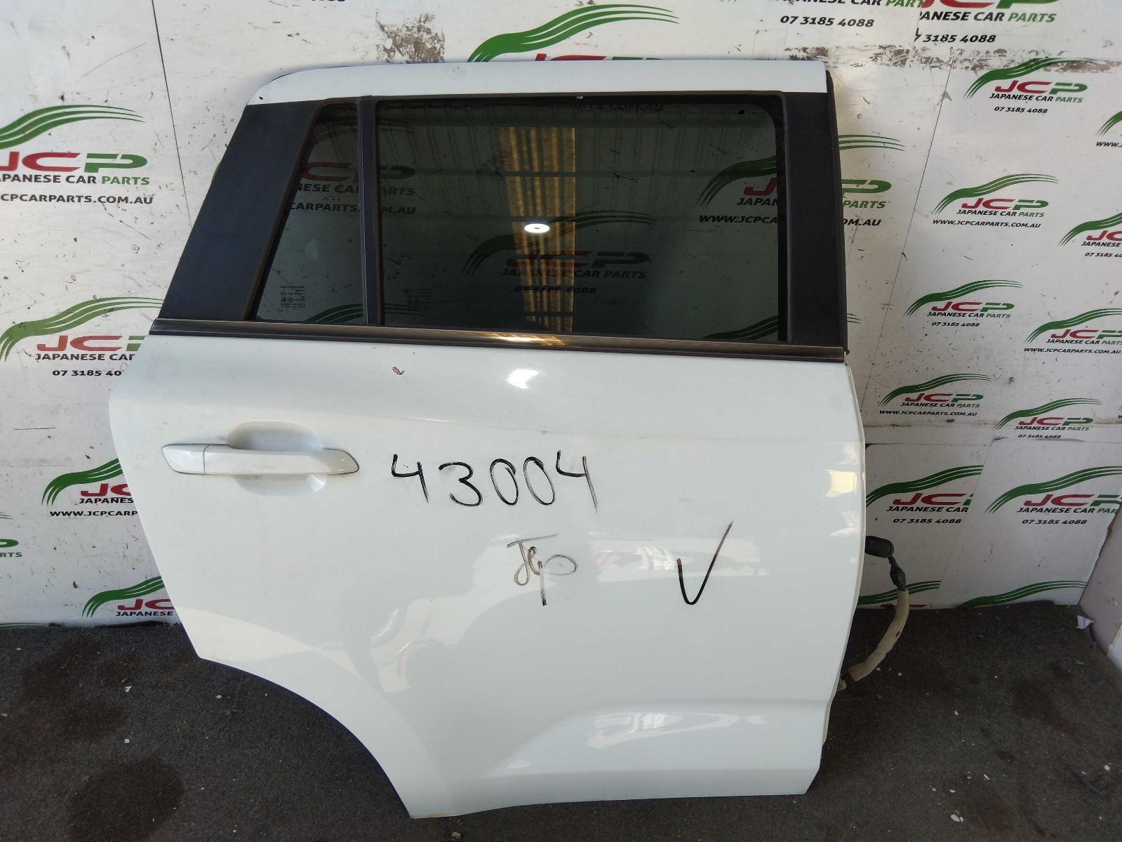 View Auto part Right Rear Door Sliding Isuzu Mu-x 2023