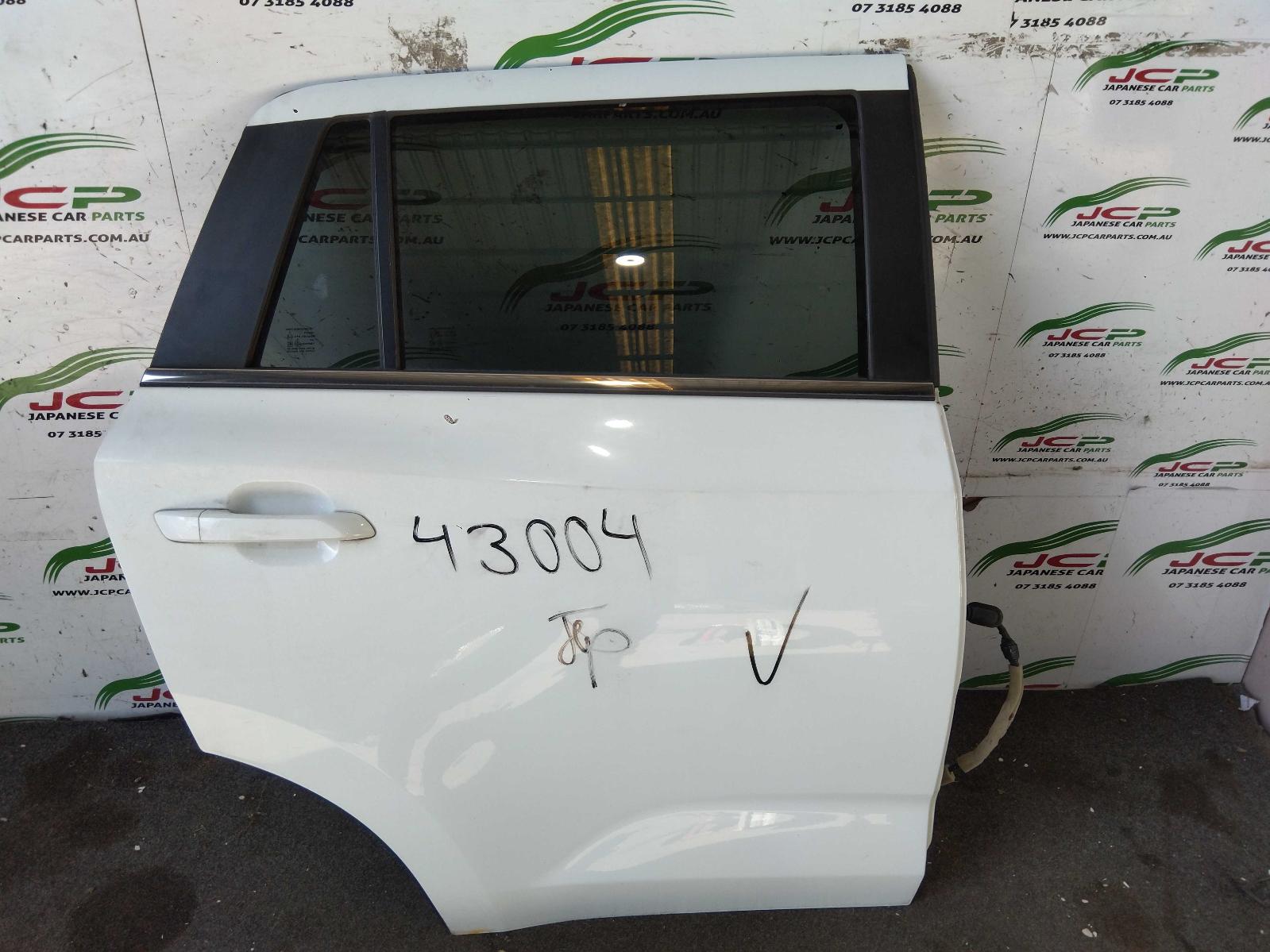 View Auto part Right Rear Door Sliding Isuzu Mu-x 2023