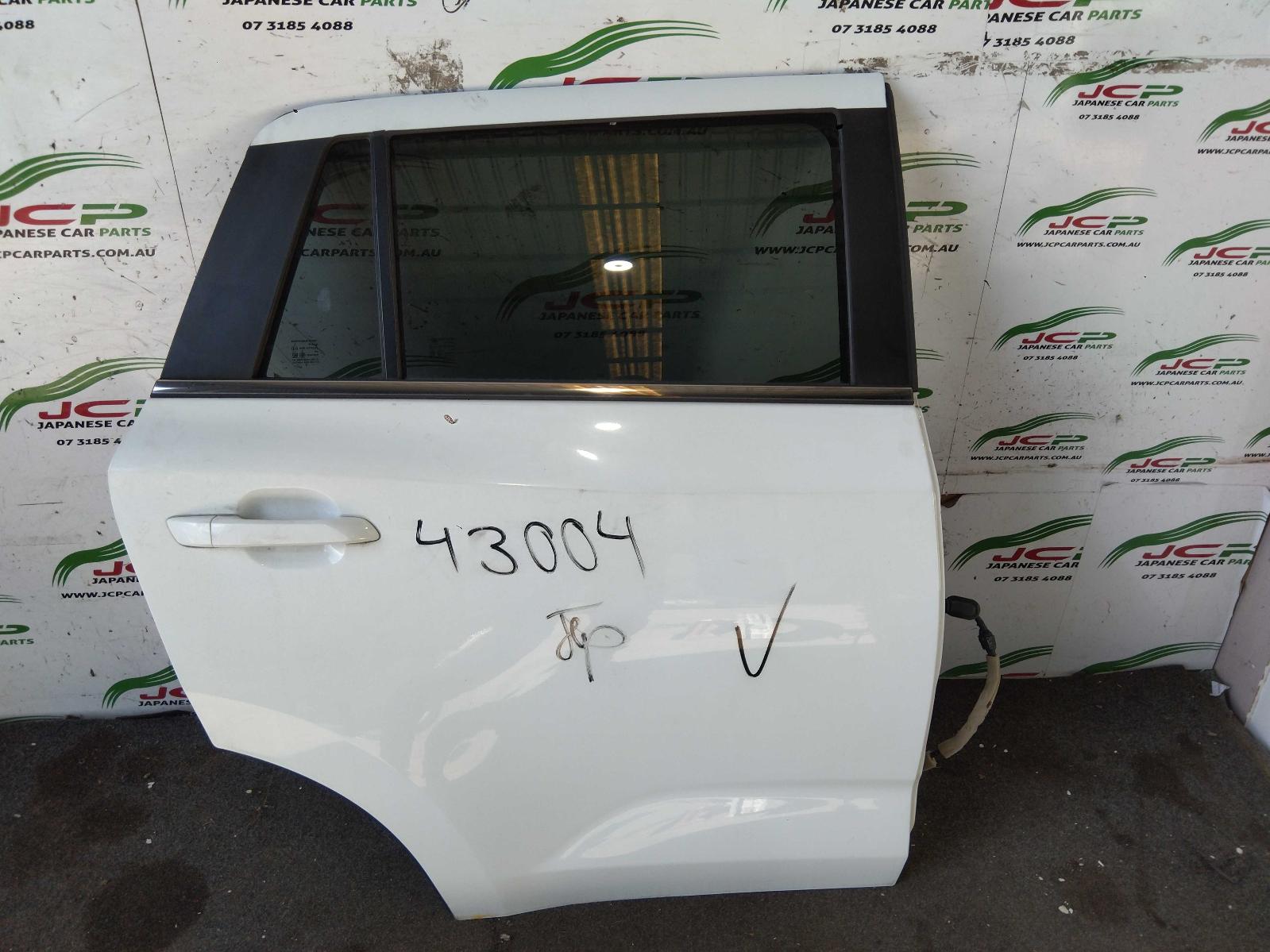 View Auto part Right Rear Door Sliding Isuzu Mu-x 2023
