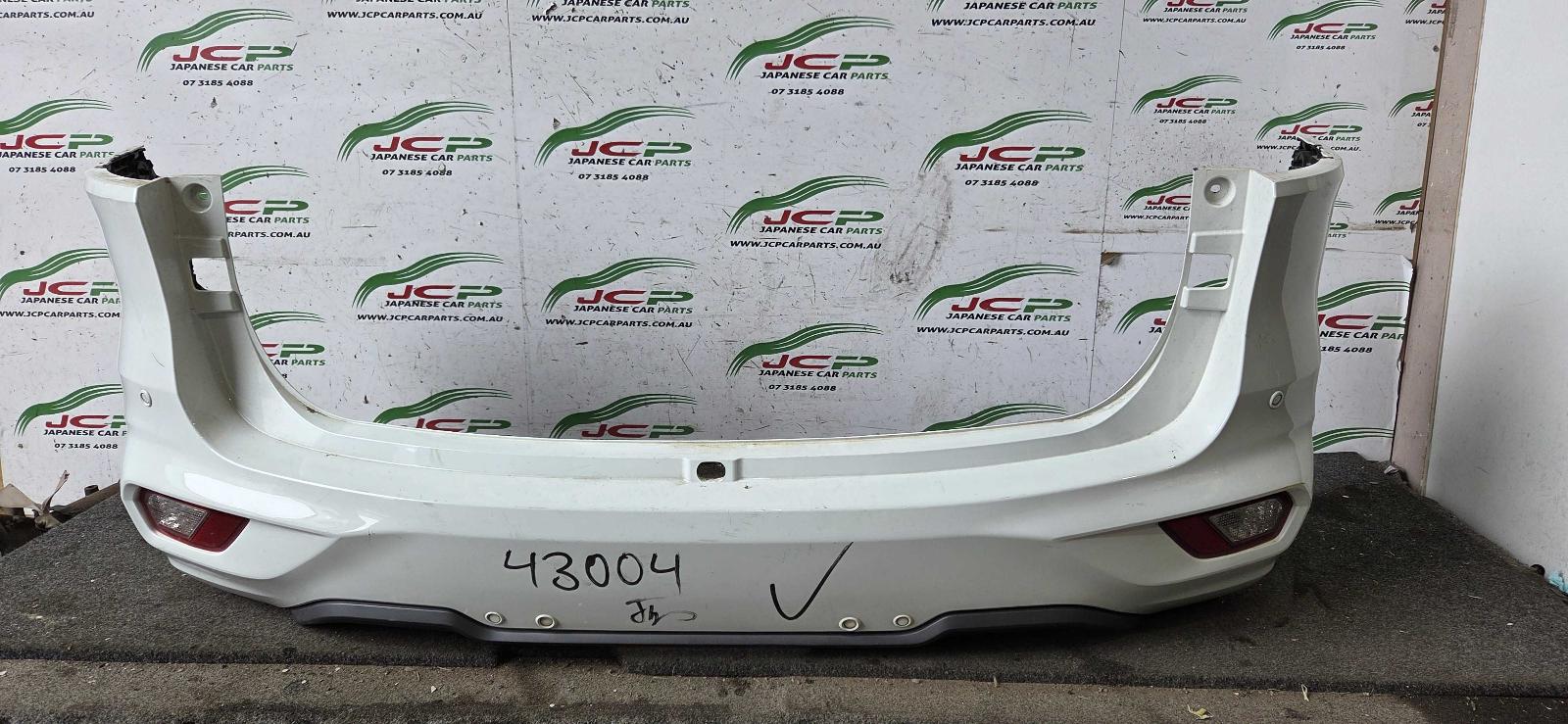 View Auto part Rear Bumper Isuzu Mu-x 2023