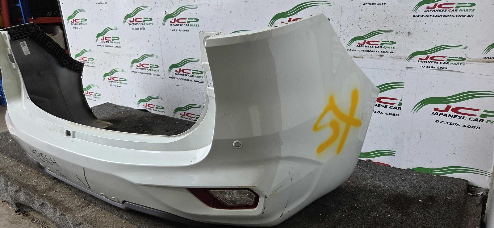 View Auto part Rear Bumper Isuzu Mu-x 2023