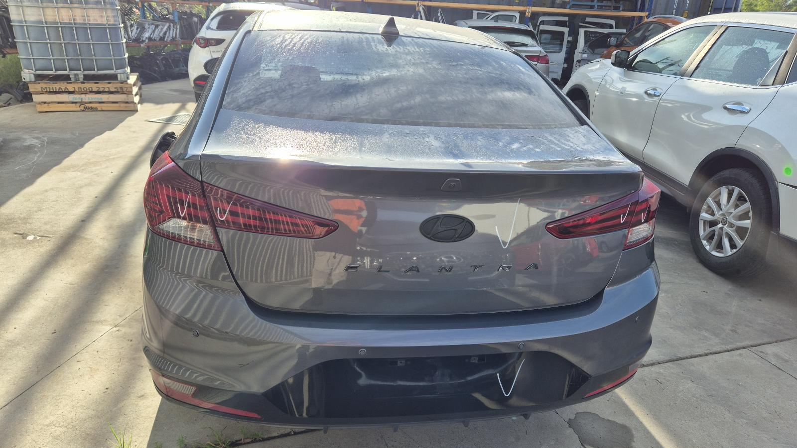 2019 Hyundai Elantra Right Door Mirror View Auto part Right Door Mirror Hyundai Elantra 2019