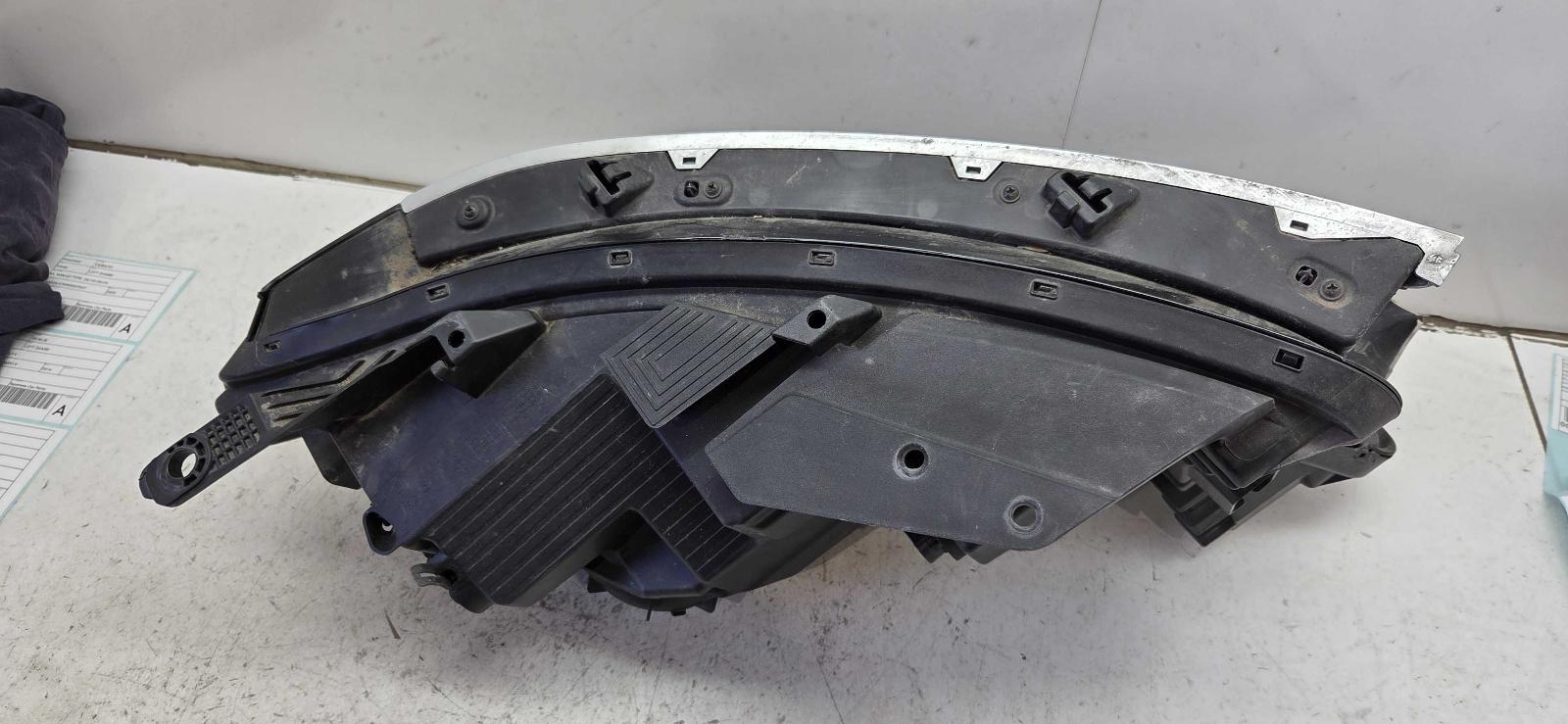 View Auto part Left Headlamp Kia Sorento 2023