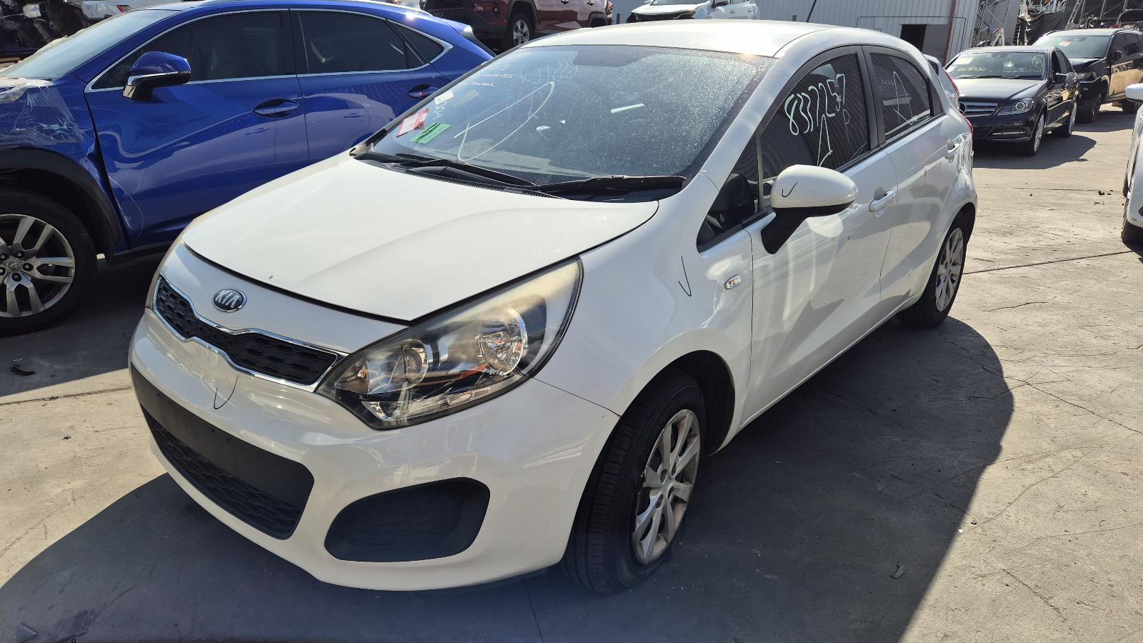 Right Rear Door Sliding Rio Kia 2013