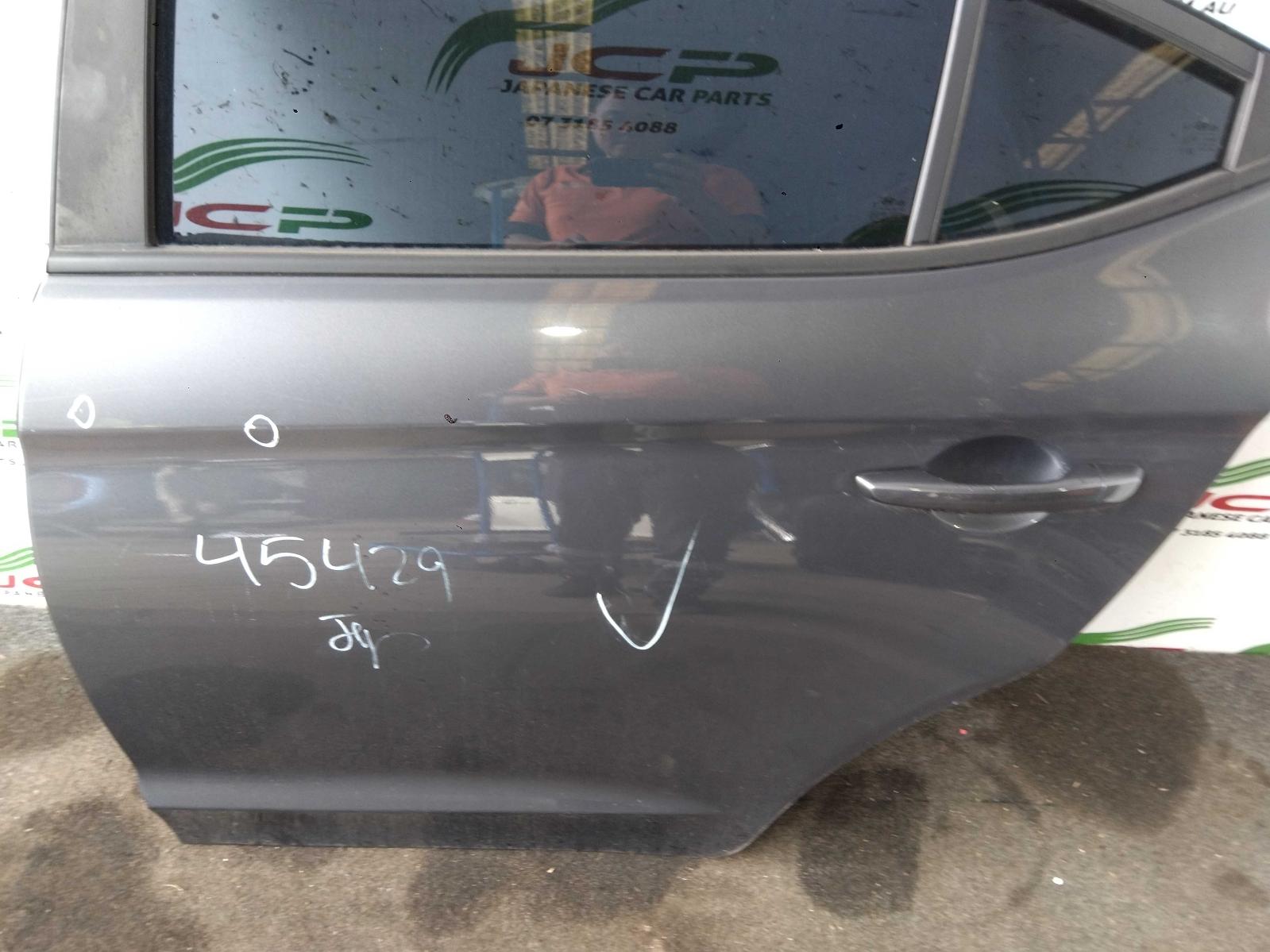 View Auto part Left Rear Door/Sliding Hyundai Elantra 2019