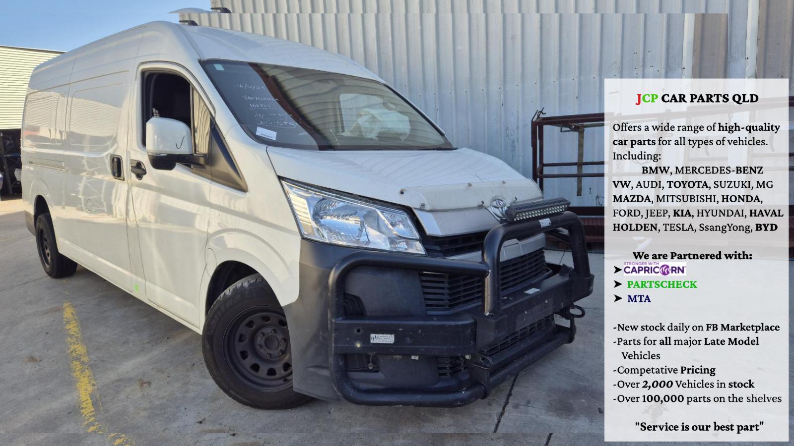 View Auto part Right Door Mirror Toyota Hiace 2020