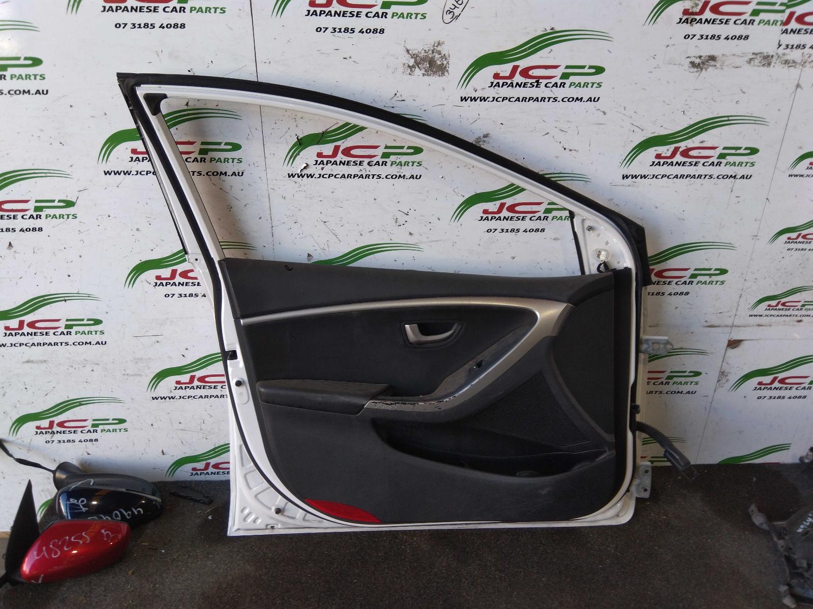 View Auto part Left Front Door Hyundai I30 2014
