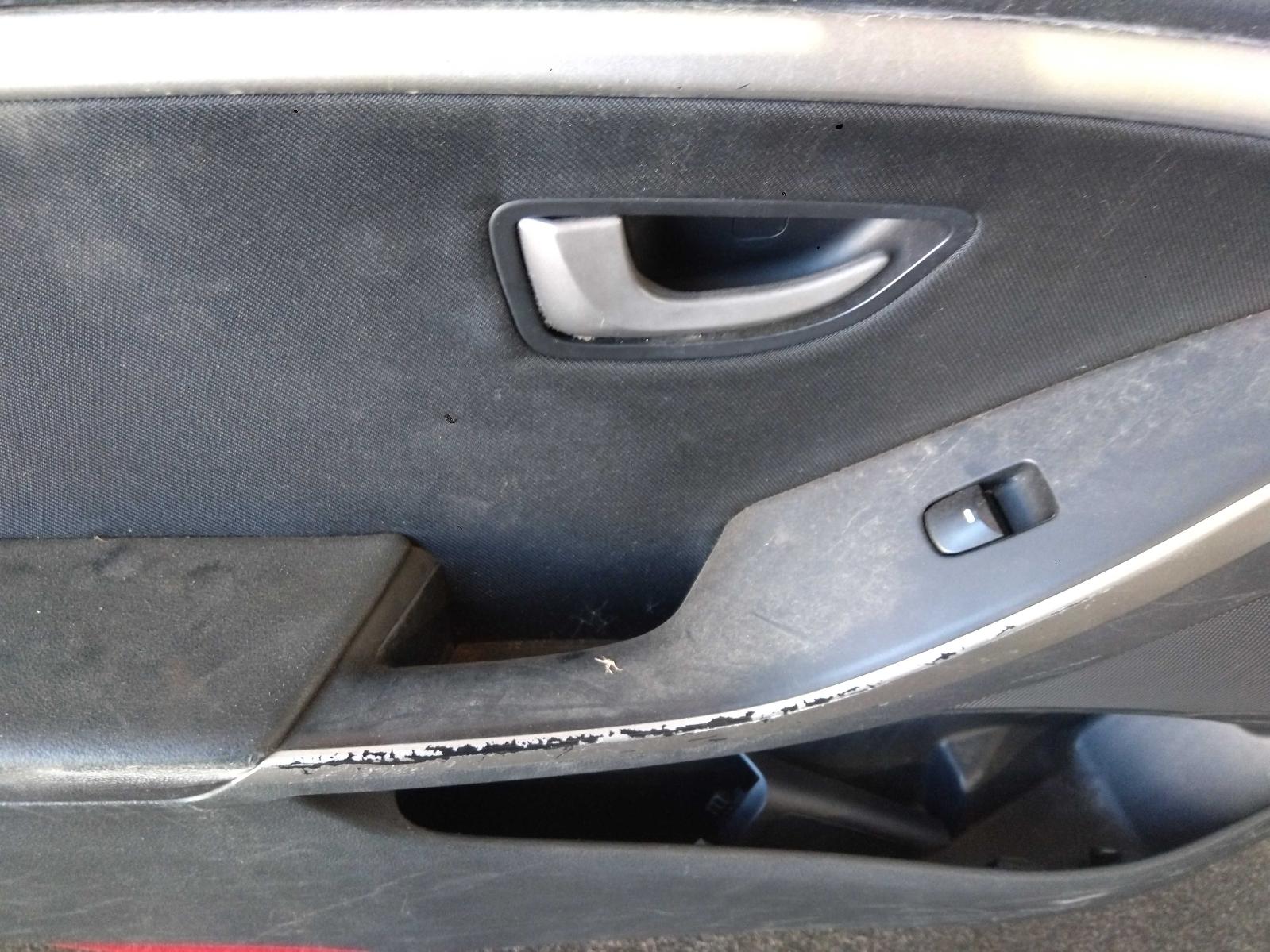 View Auto part Left Front Door Hyundai I30 2014