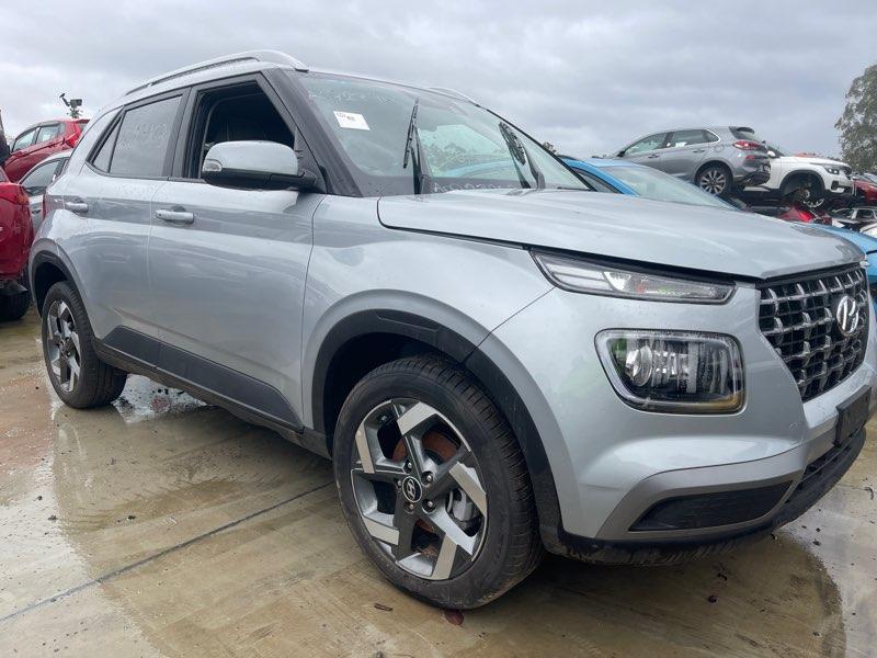 2022 Hyundai Venue Roof Glass/Sunroof/T View Auto part Roof Glass/Sunroof/T Hyundai Venue 2022